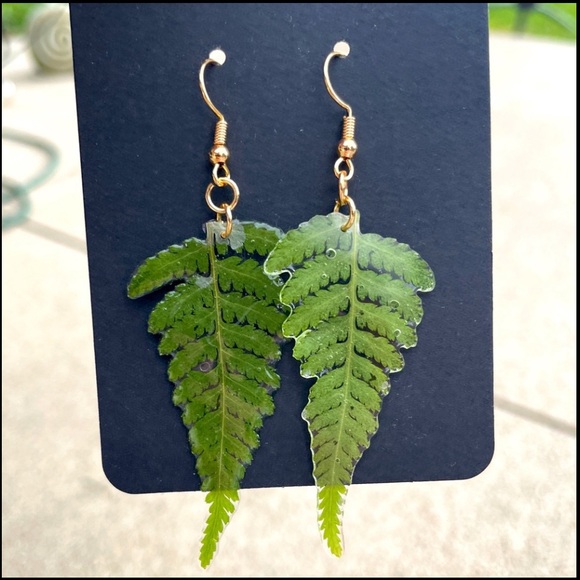 Handmade Jewelry - Real Fern leaf resin Dangle Earrings dried natural flat cute plant lover New